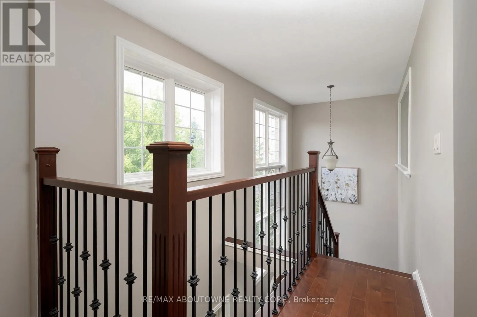42 PEARWOOD COURT