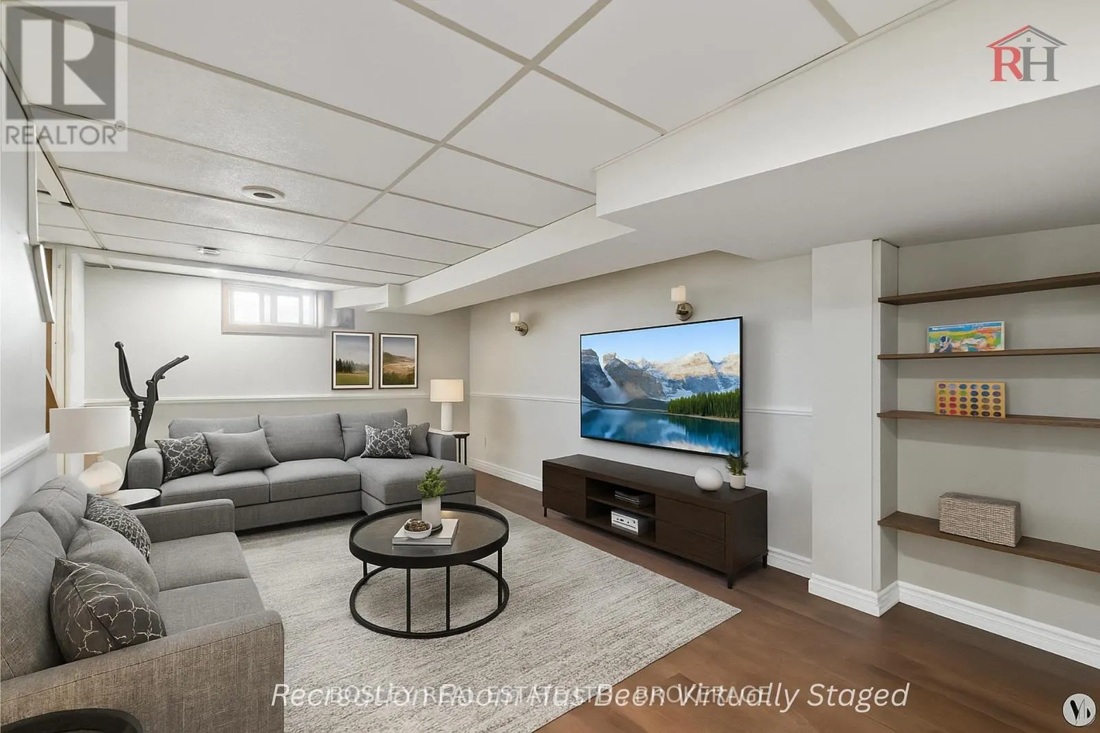 2 CRESCENTWOOD DRIVE