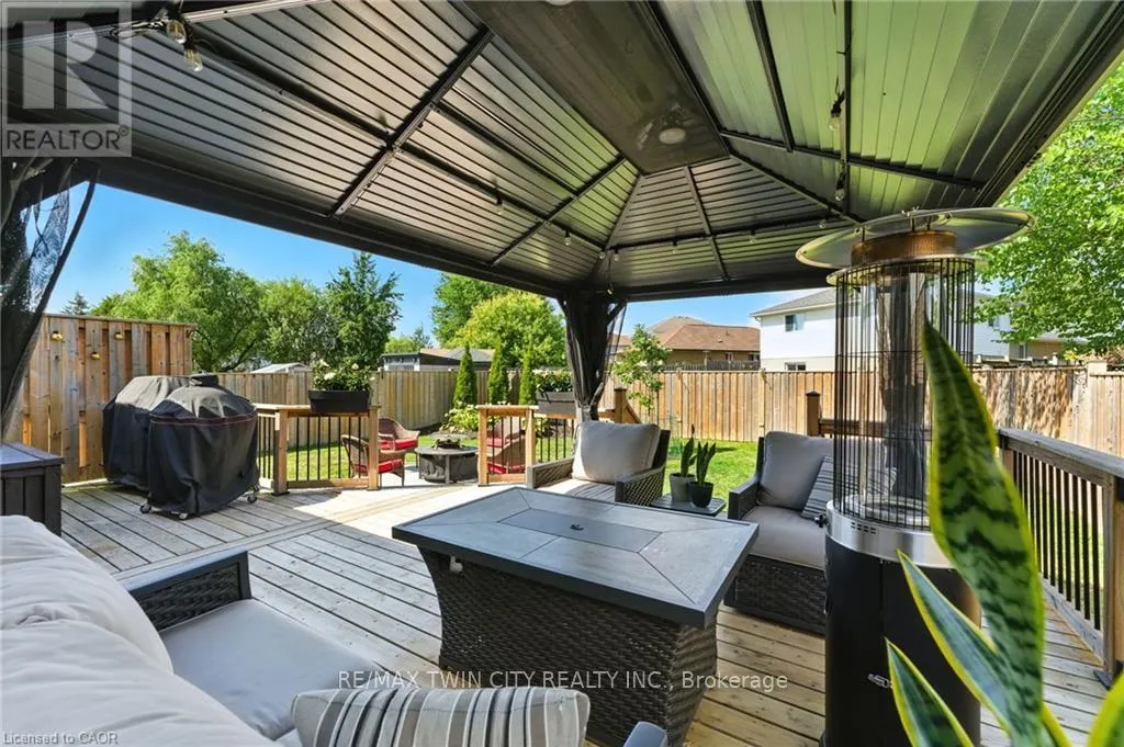 62 ZELLER DRIVE
