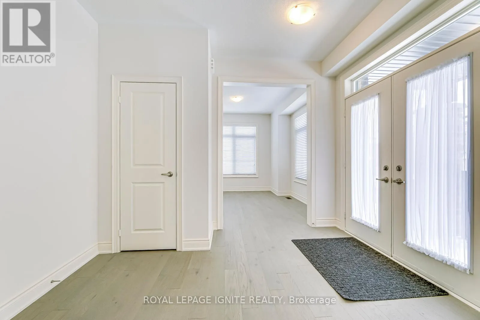 110 CATTAIL CRESCENT