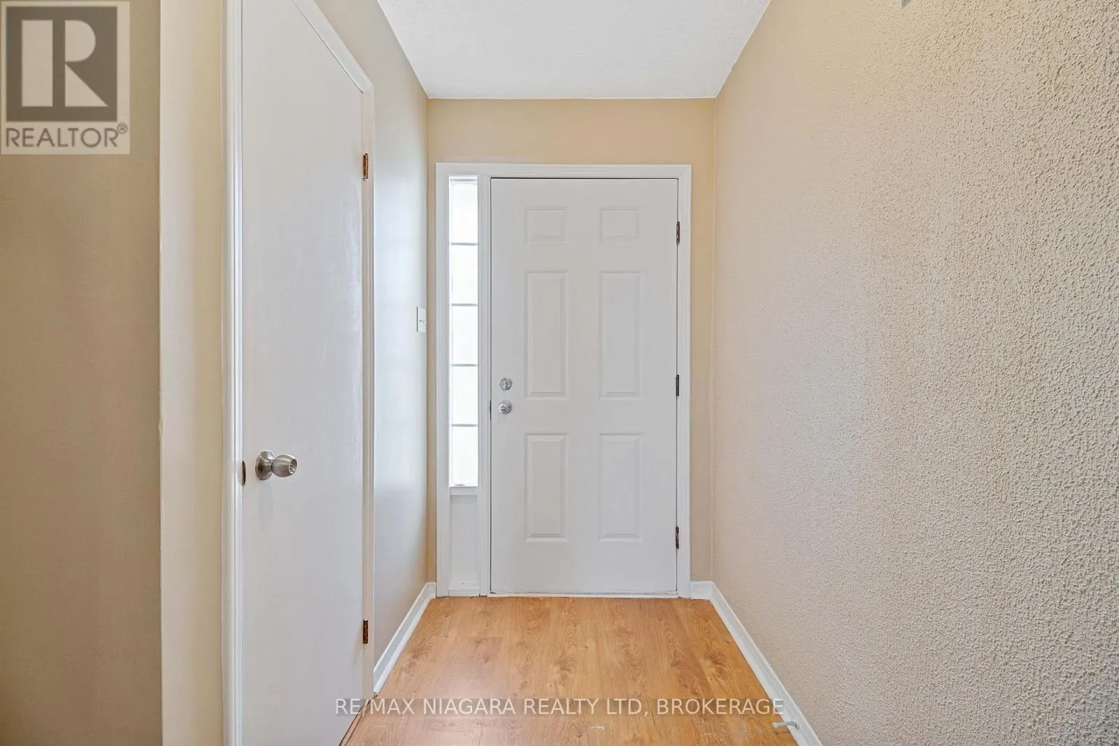 18 JULIE DRIVE