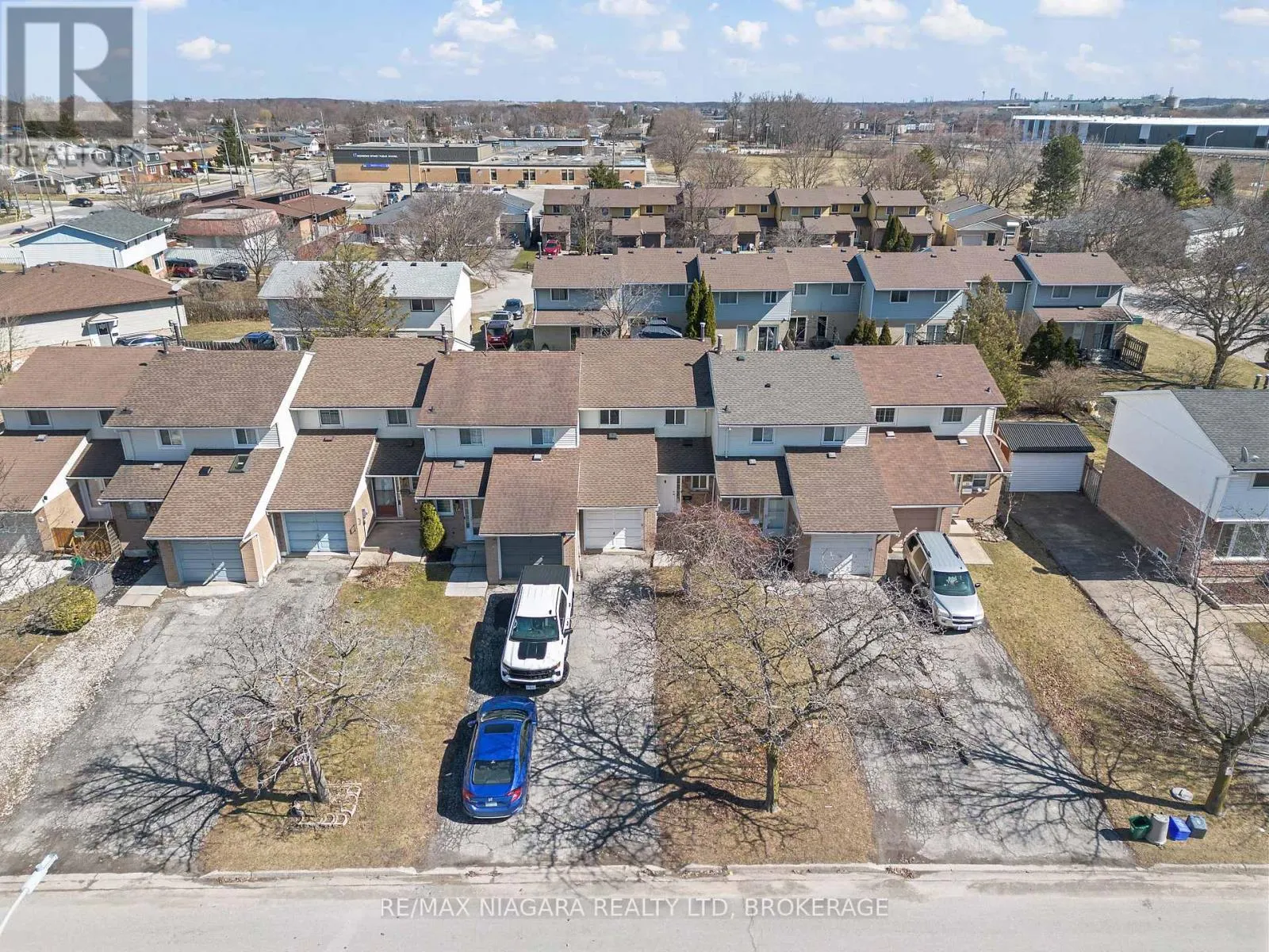 18 JULIE DRIVE