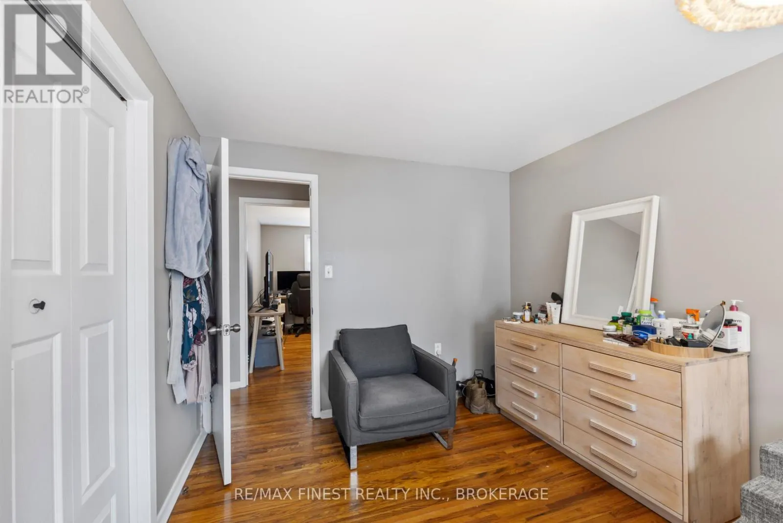 5 - 136 NOTCH HILL ROAD, #5