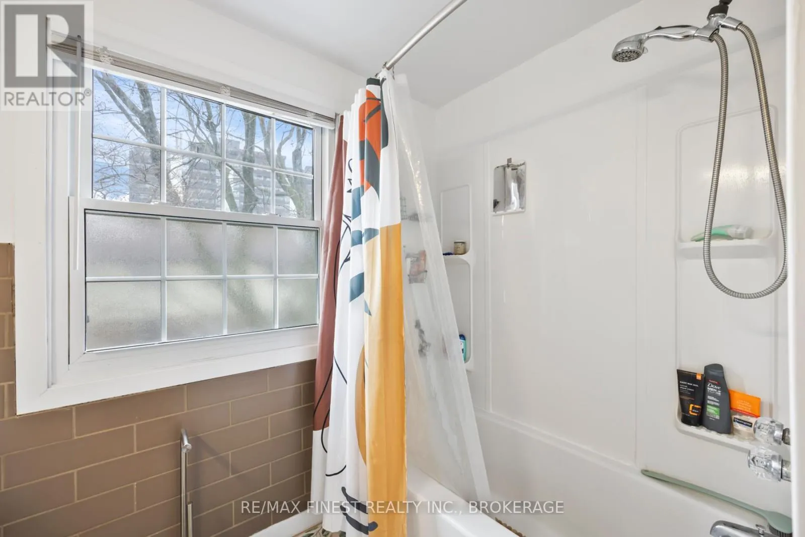 5 - 136 NOTCH HILL ROAD, #5