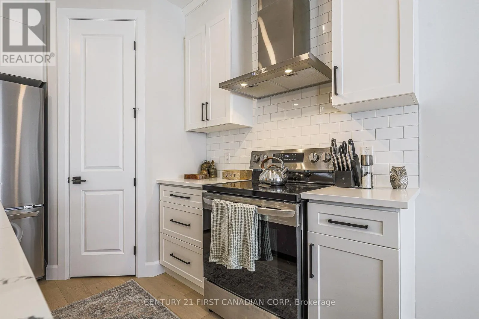 3436 EMILYCARR LANE