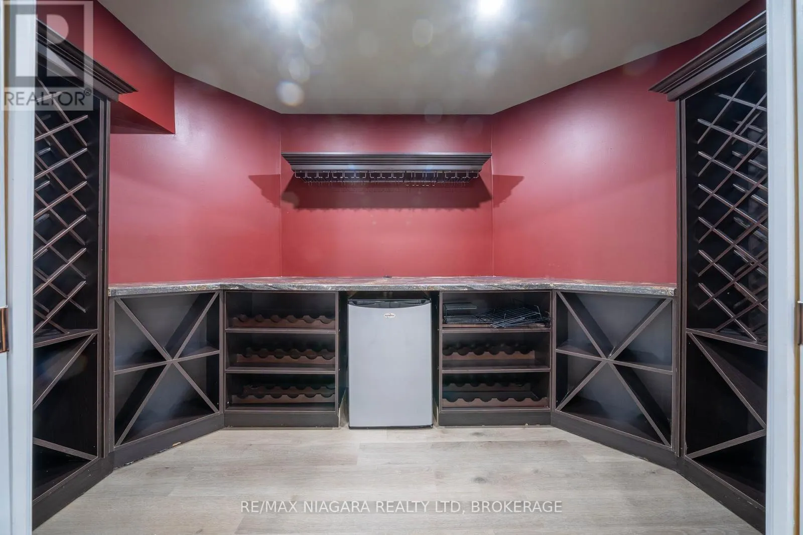 9128 TAPESTRY COURT