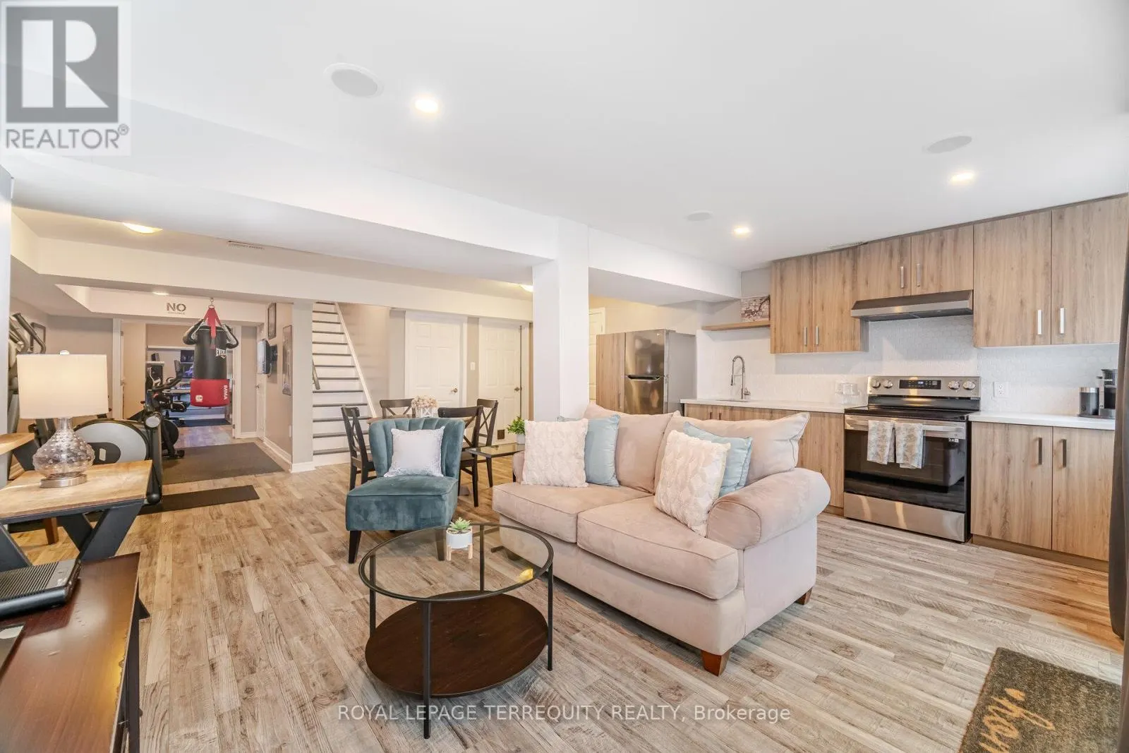387 GRAVEL RIDGE TRAIL