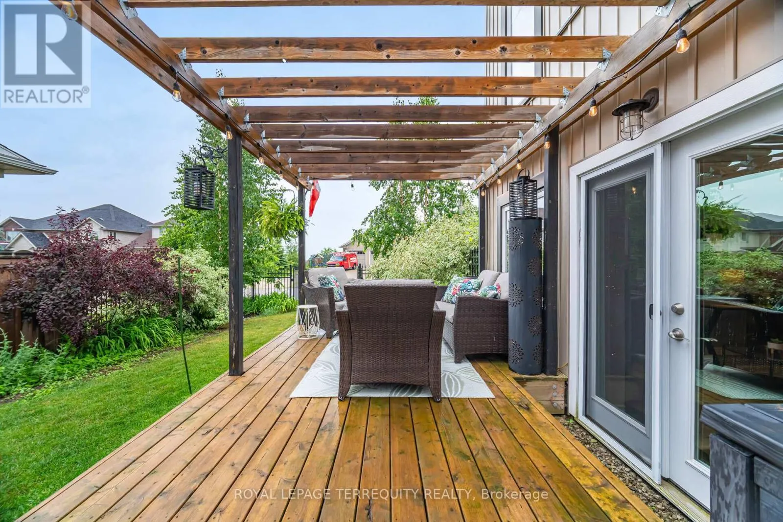 387 GRAVEL RIDGE TRAIL