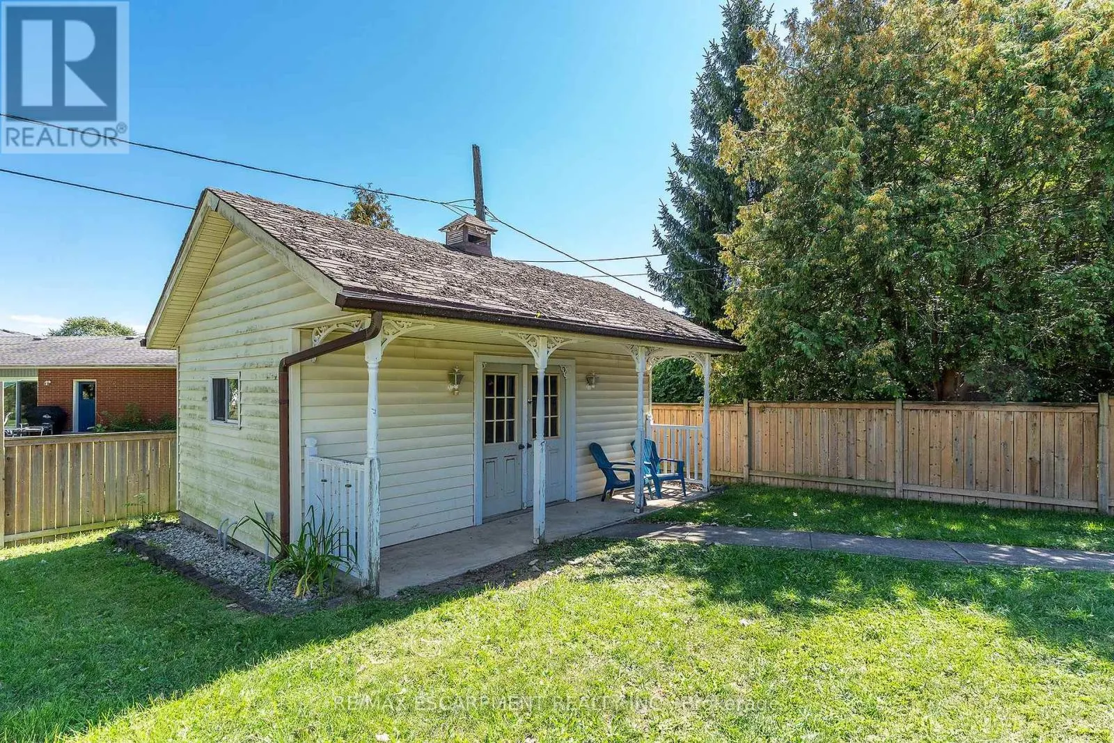 426 CLARE AVENUE