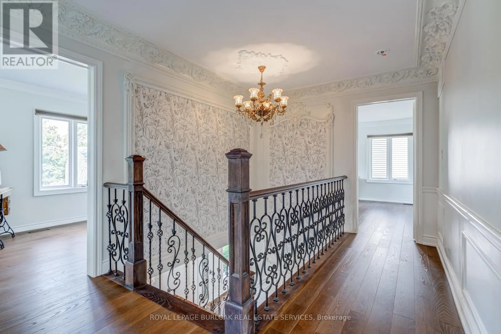 28 STONEGATE DRIVE