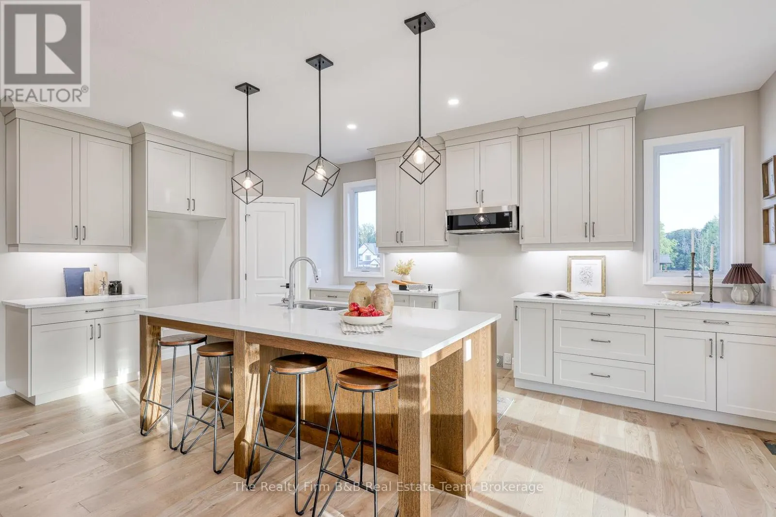 100 GRAYDON DRIVE