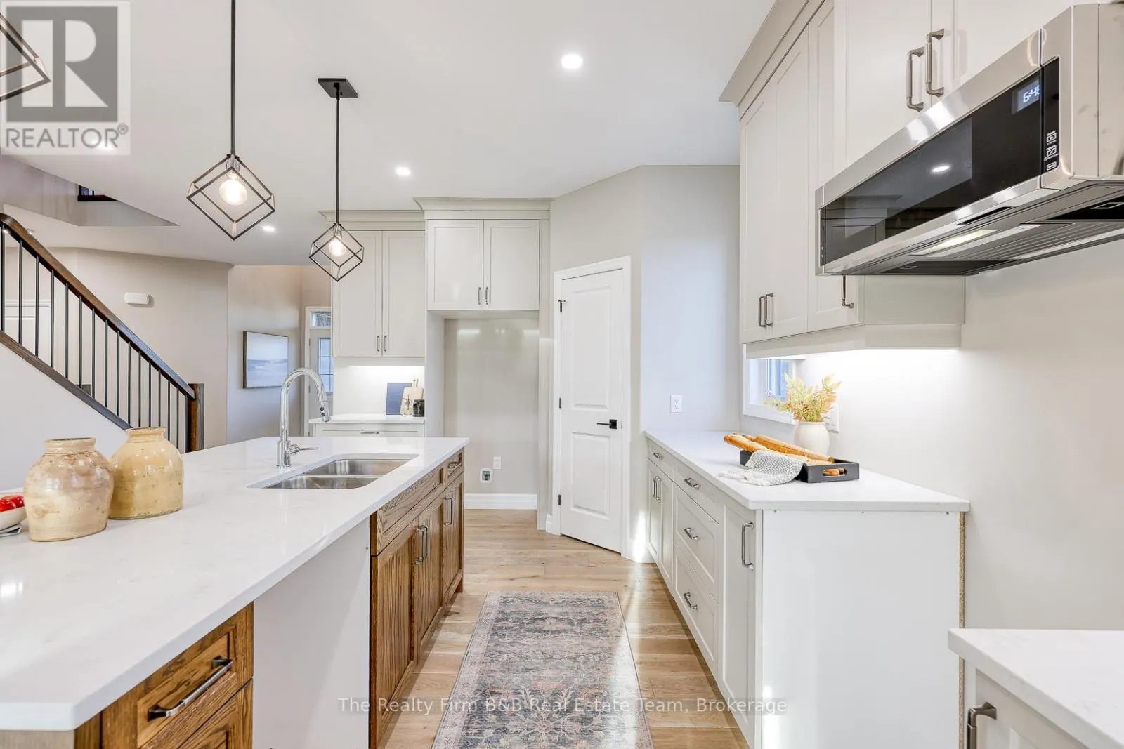 100 GRAYDON DRIVE