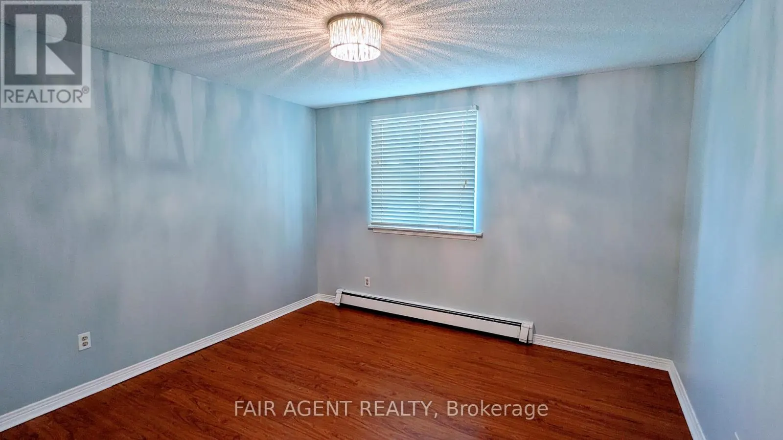 209 - 440 CENTRAL AVENUE, #209