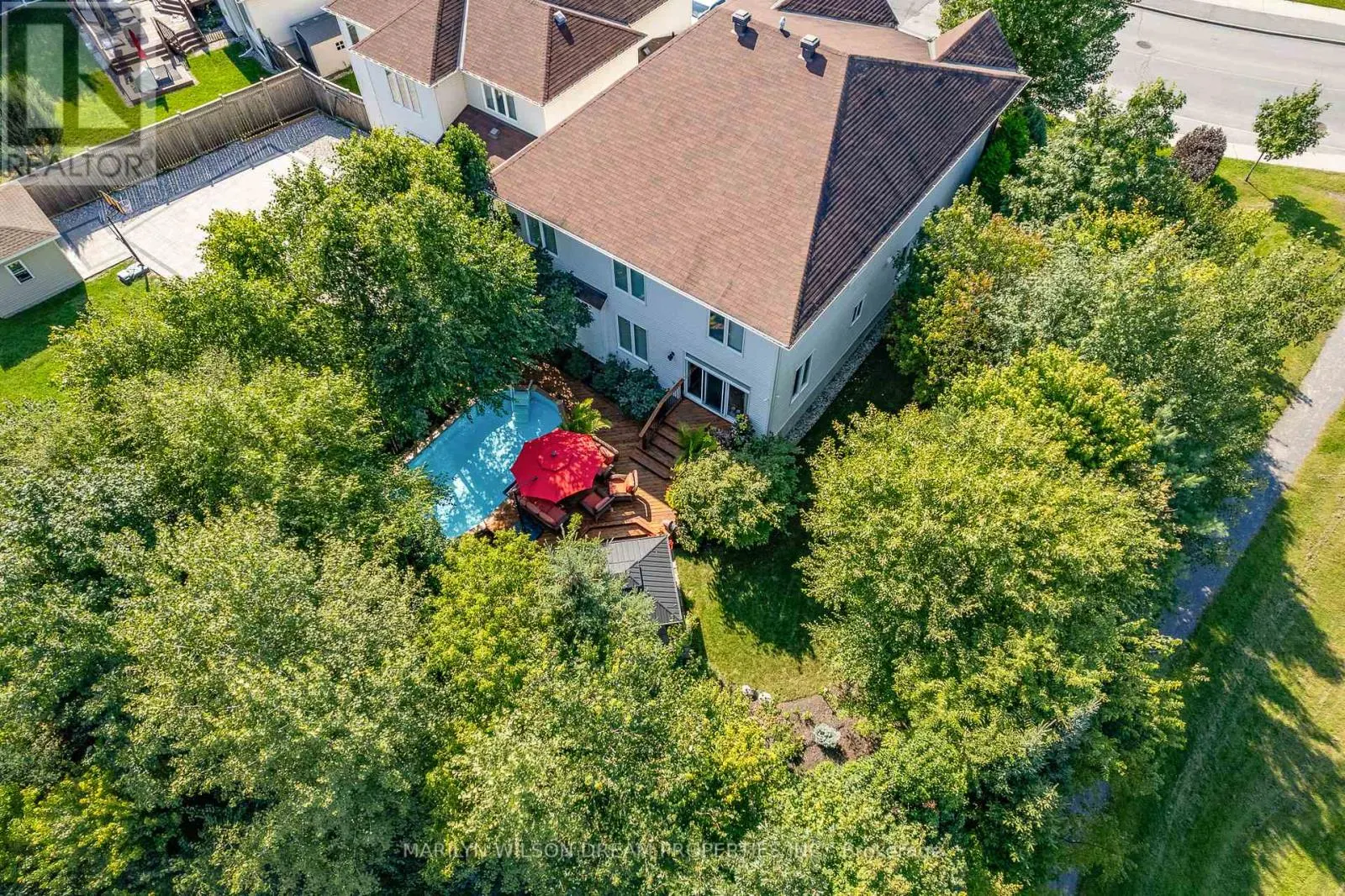 1095 HALTON TERRACE