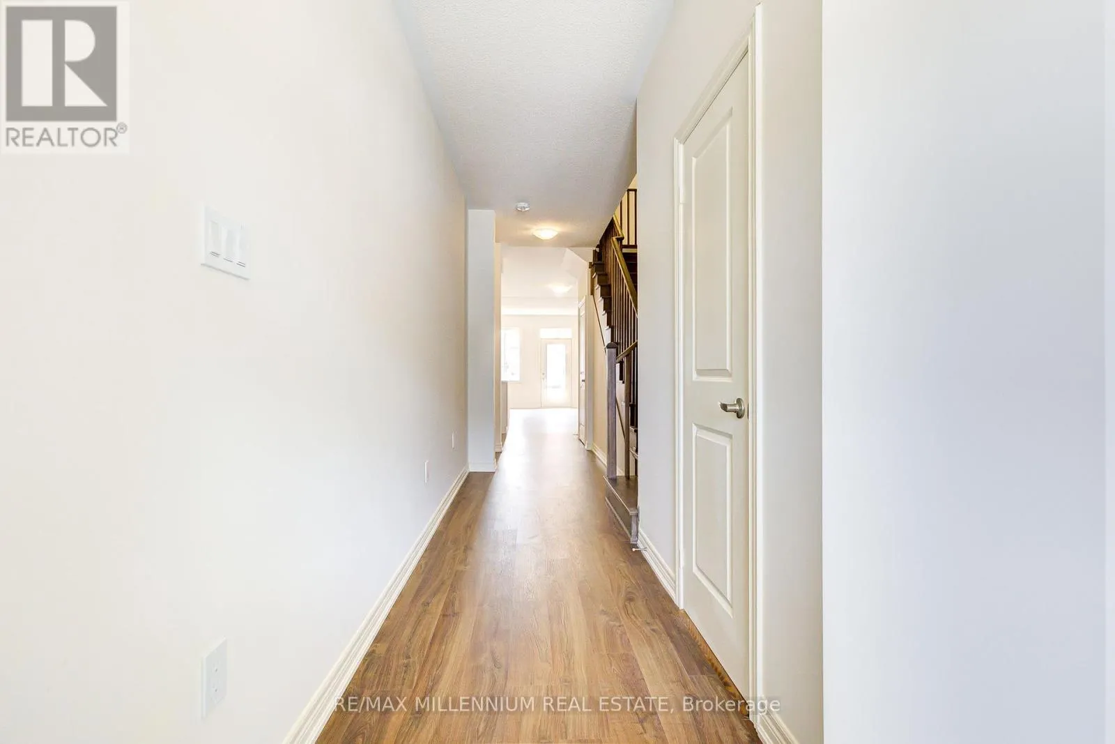 23 GLEDHILL CRESCENT