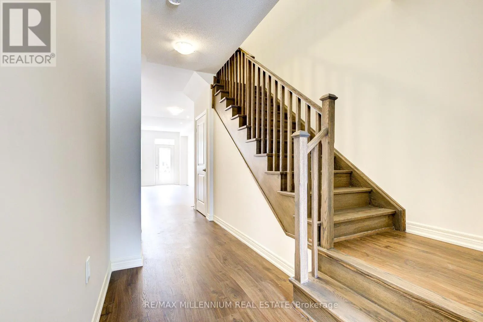 23 GLEDHILL CRESCENT