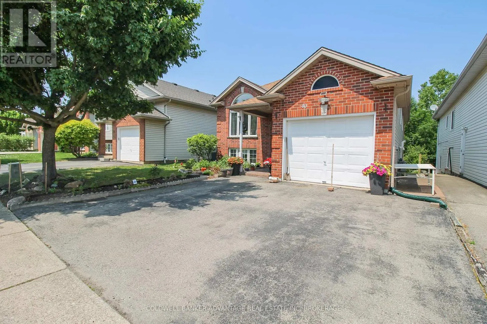 40 GRETEL DRIVE