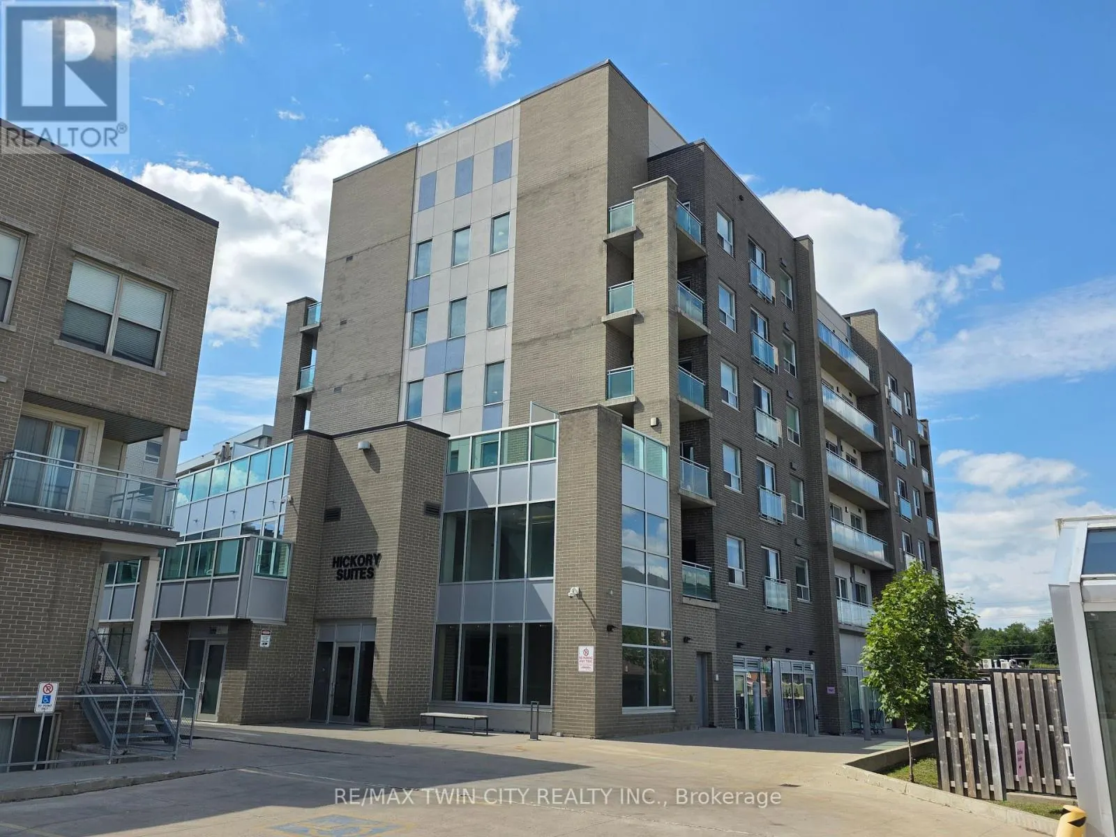 H505 - 62 BALSAM STREET