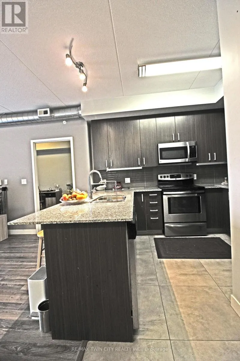H505 - 62 BALSAM STREET