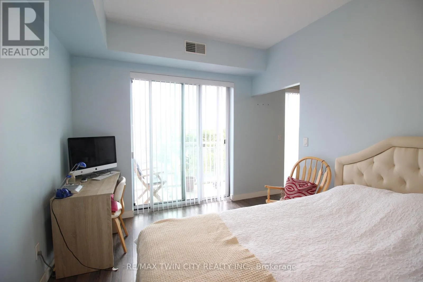 H505 - 62 BALSAM STREET