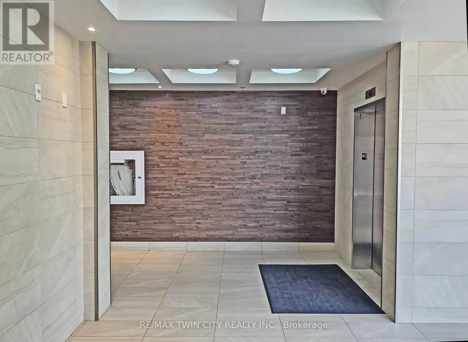 H505 - 62 BALSAM STREET
