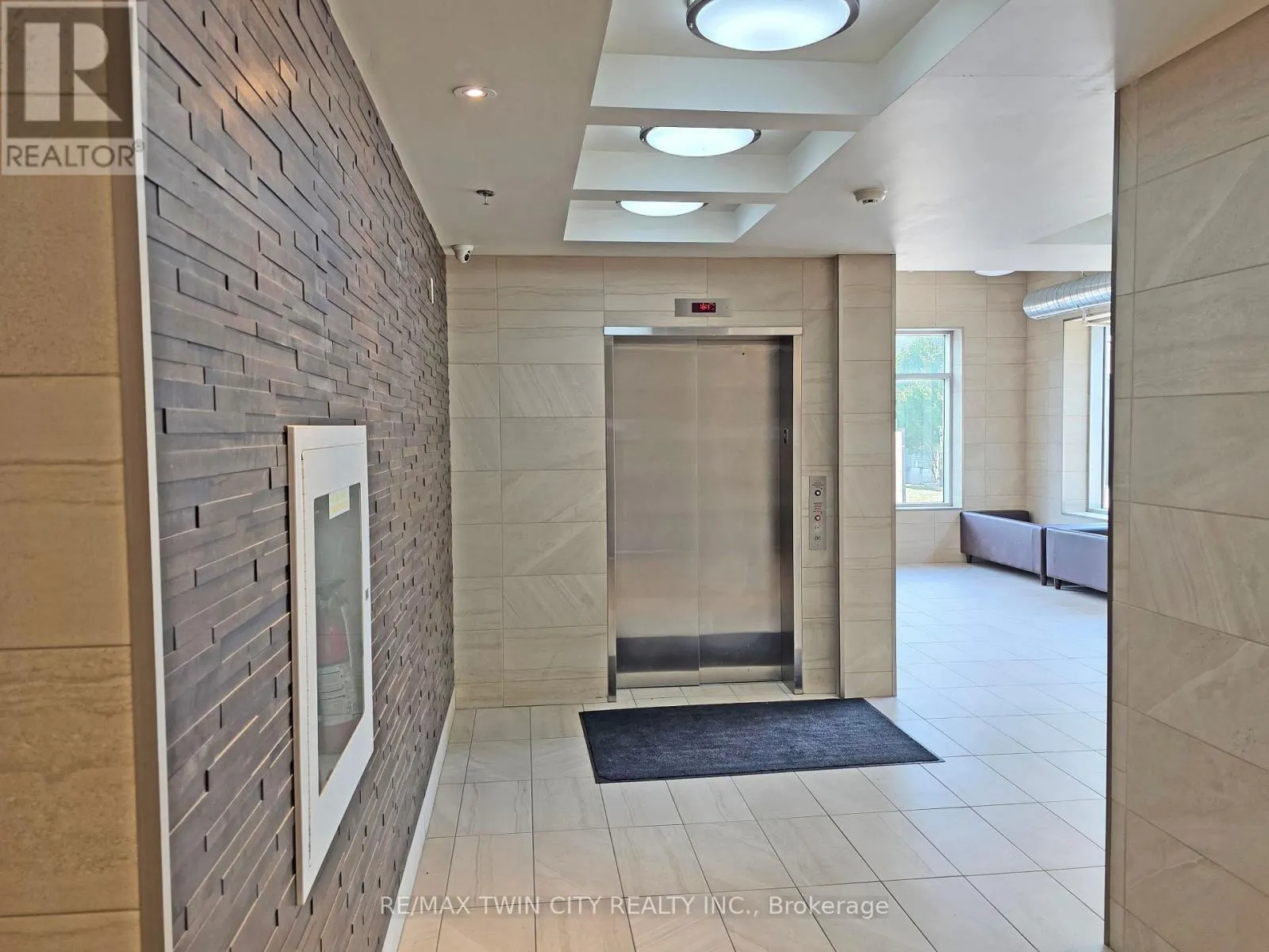 H505 - 62 BALSAM STREET