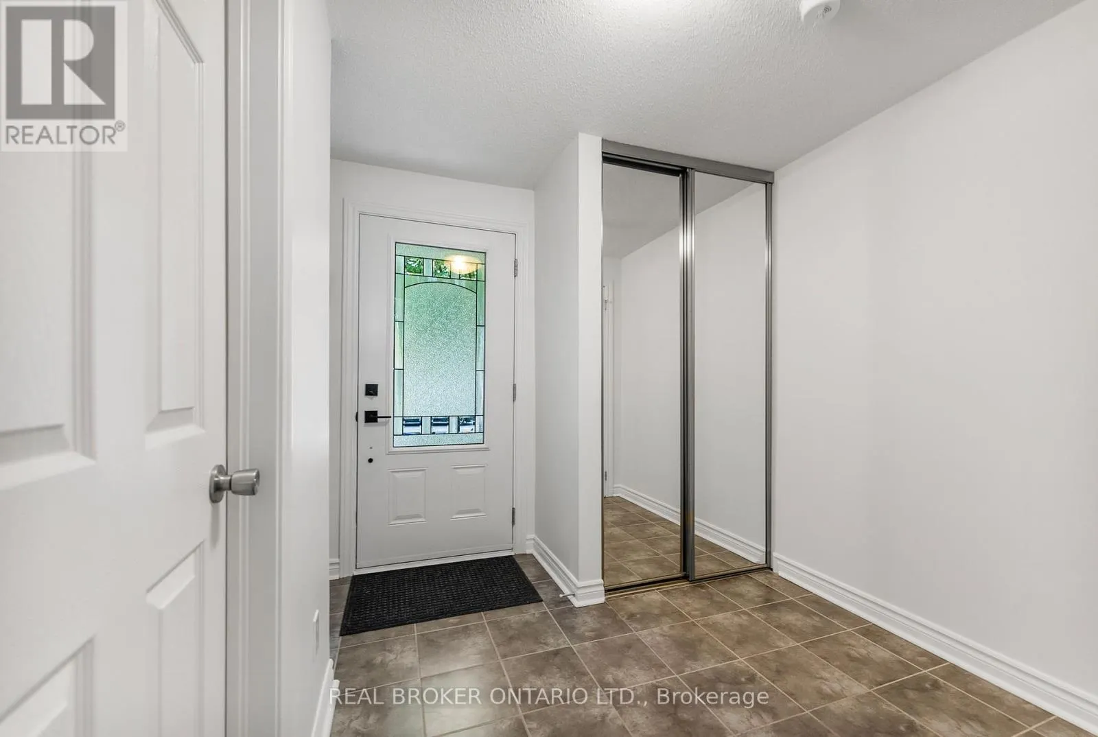 33 - 83 GLEN PARK DRIVE