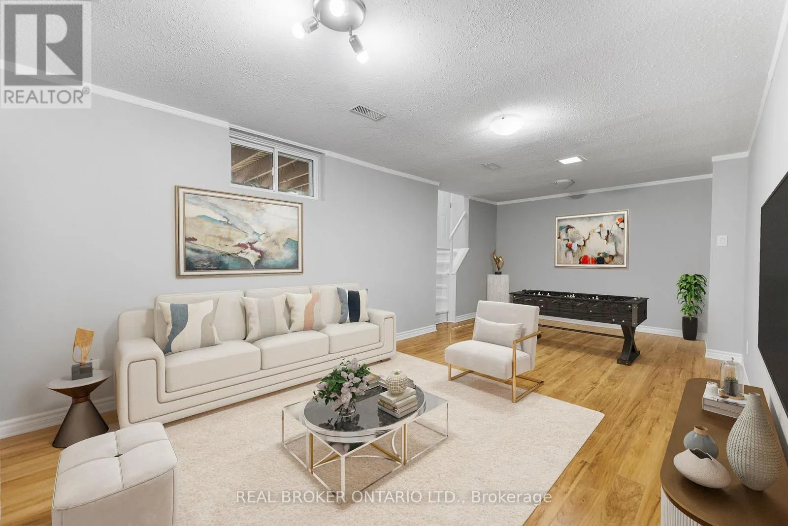 33 - 83 GLEN PARK DRIVE