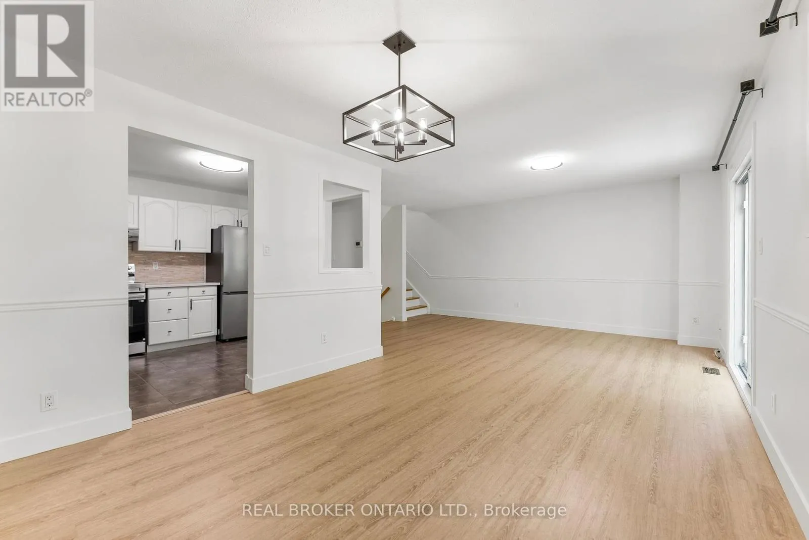 33 - 83 GLEN PARK DRIVE