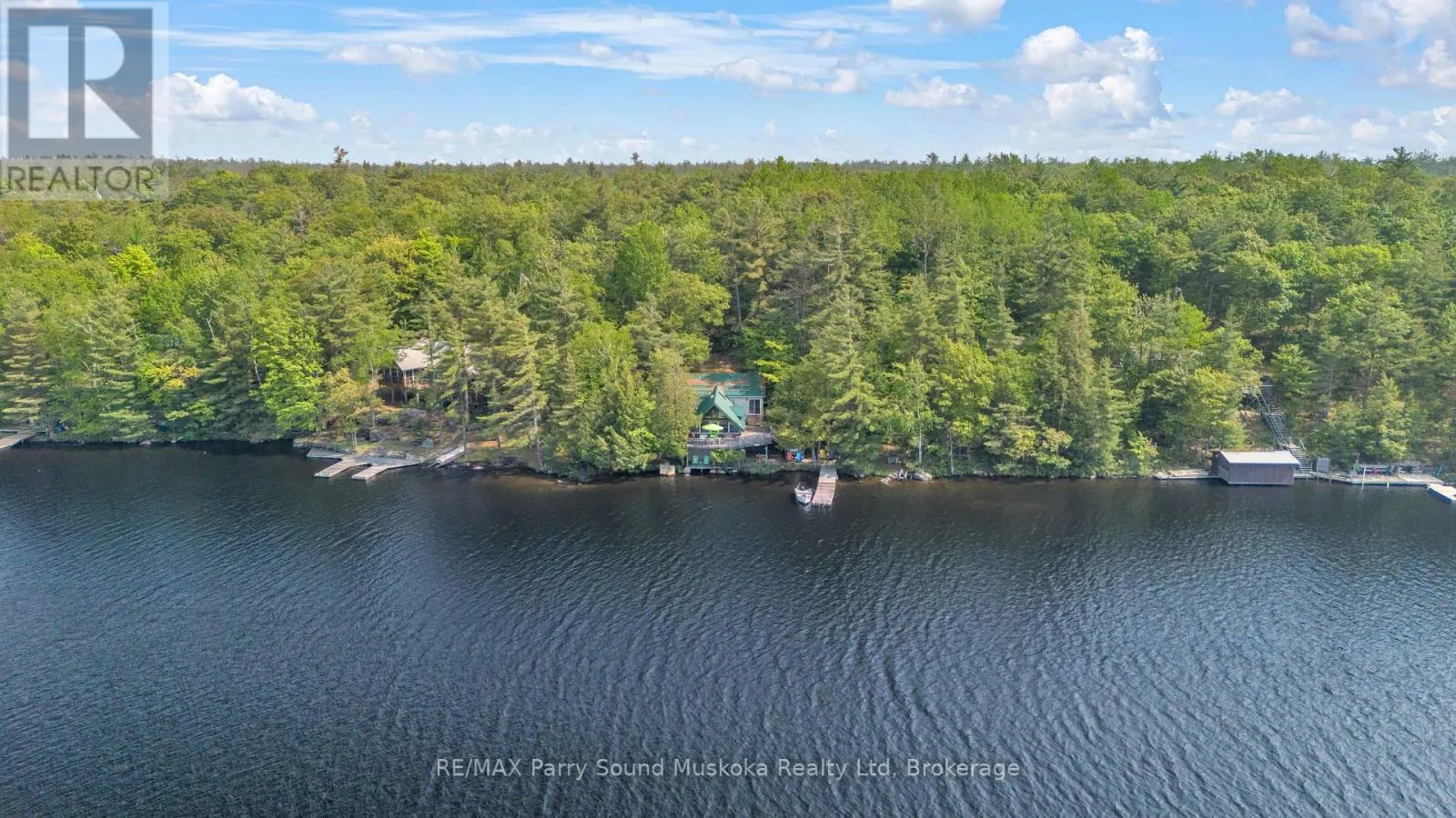 124 HEALEY LAKE WATER