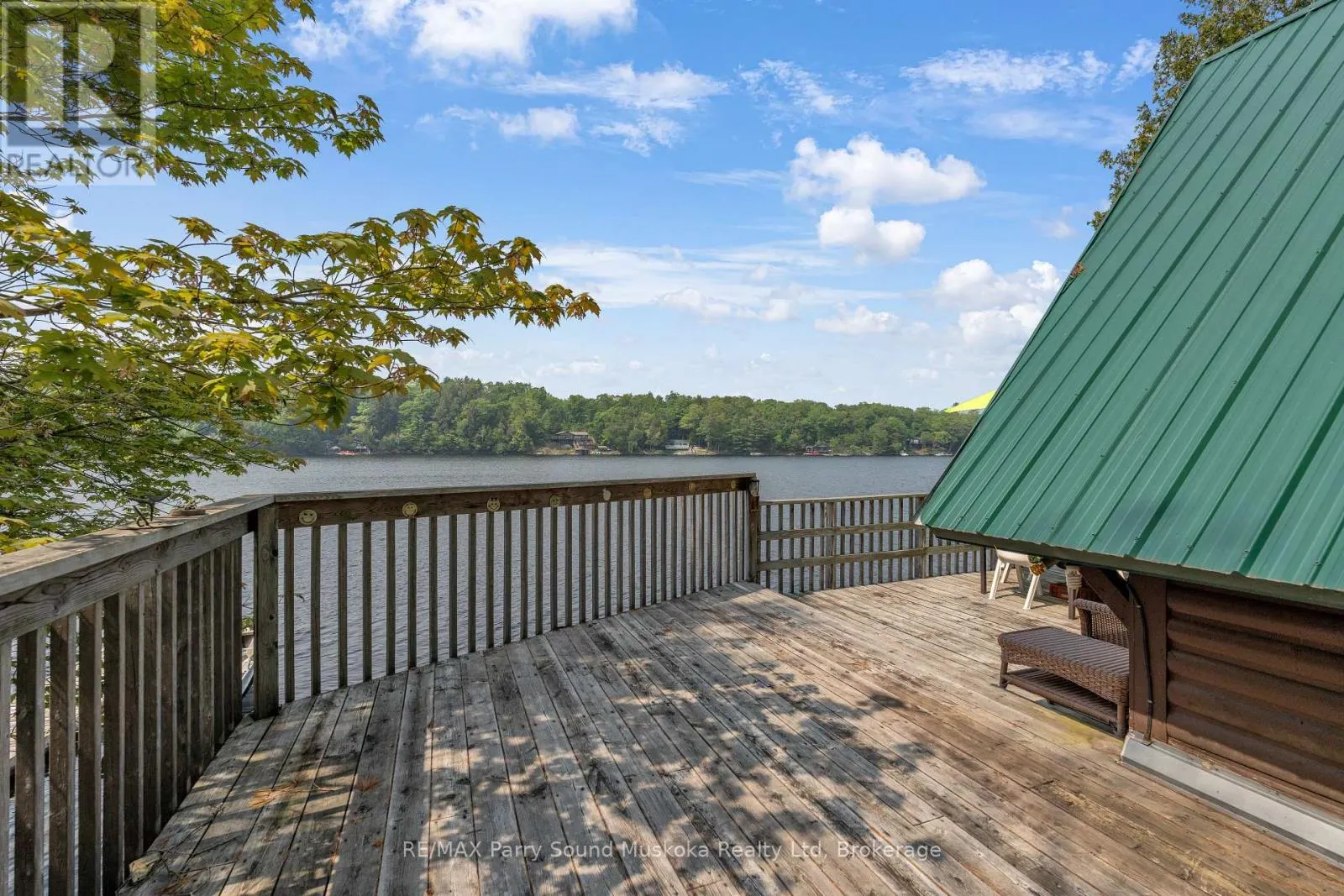 124 HEALEY LAKE WATER