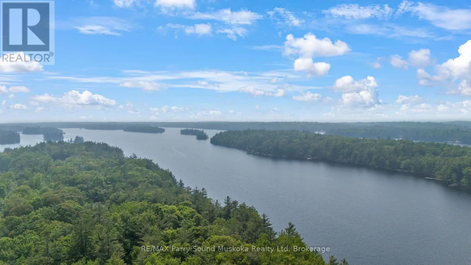 124 HEALEY LAKE WATER