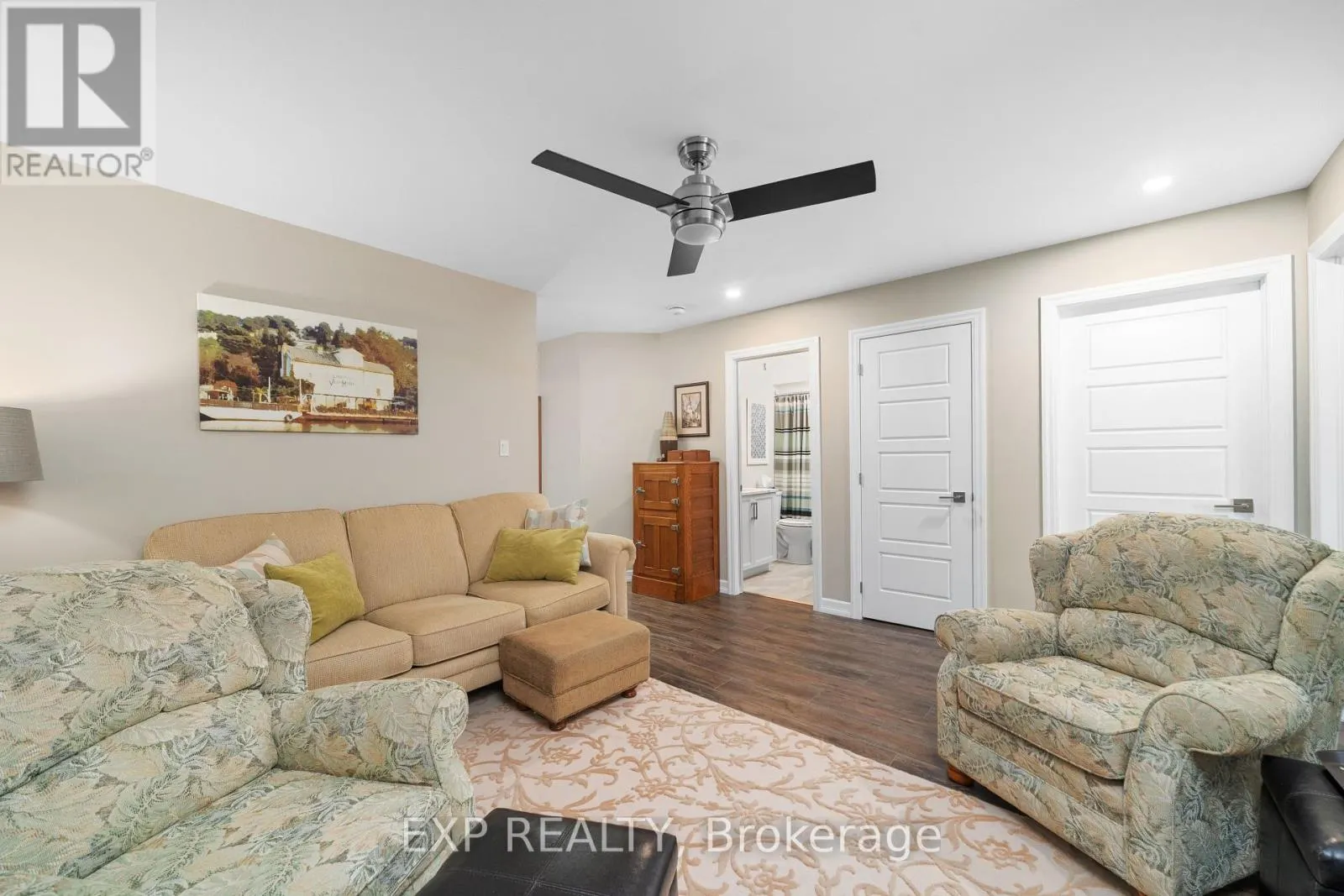 20 STINSON AVENUE N