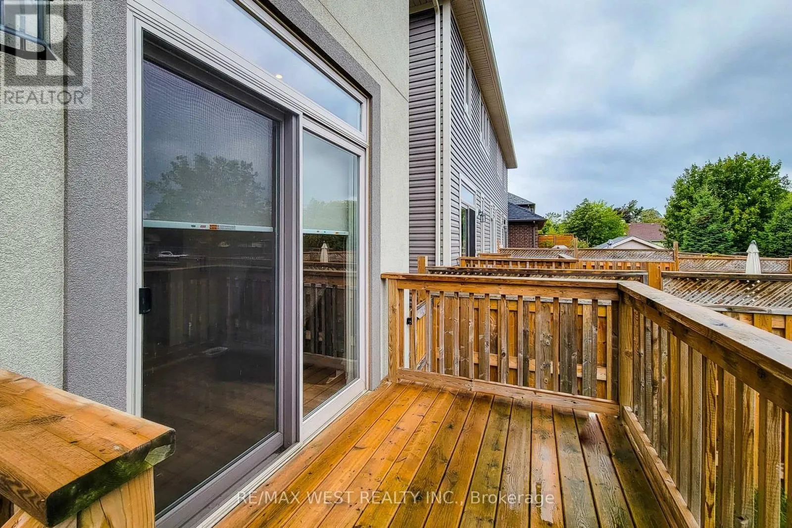 13 LINDSAY WAY