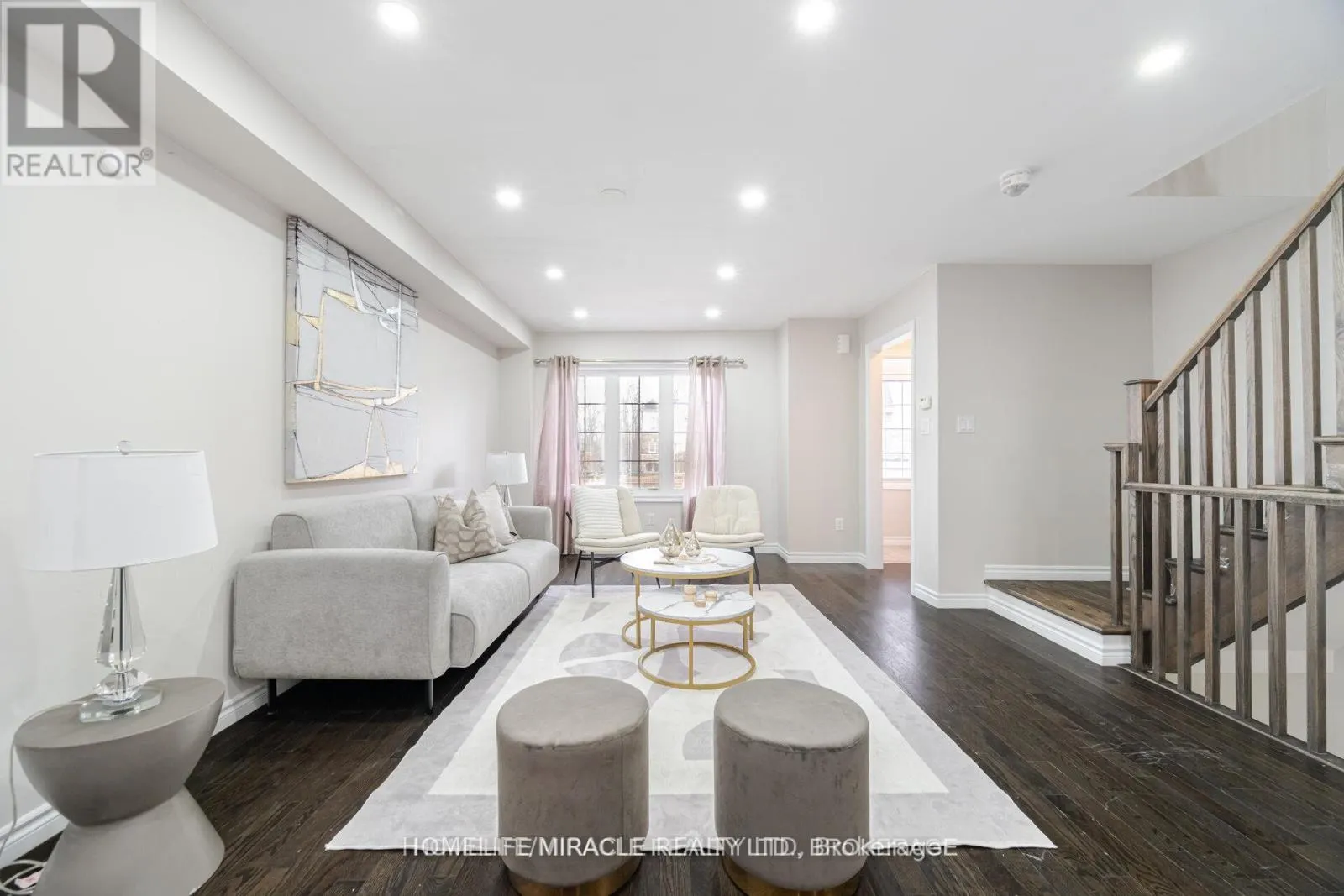18 KENRIDGE TERRACE