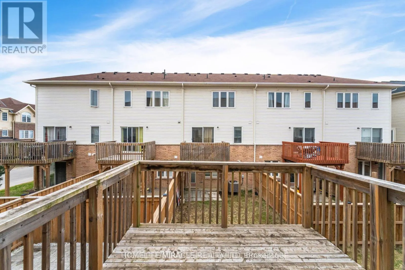 18 KENRIDGE TERRACE