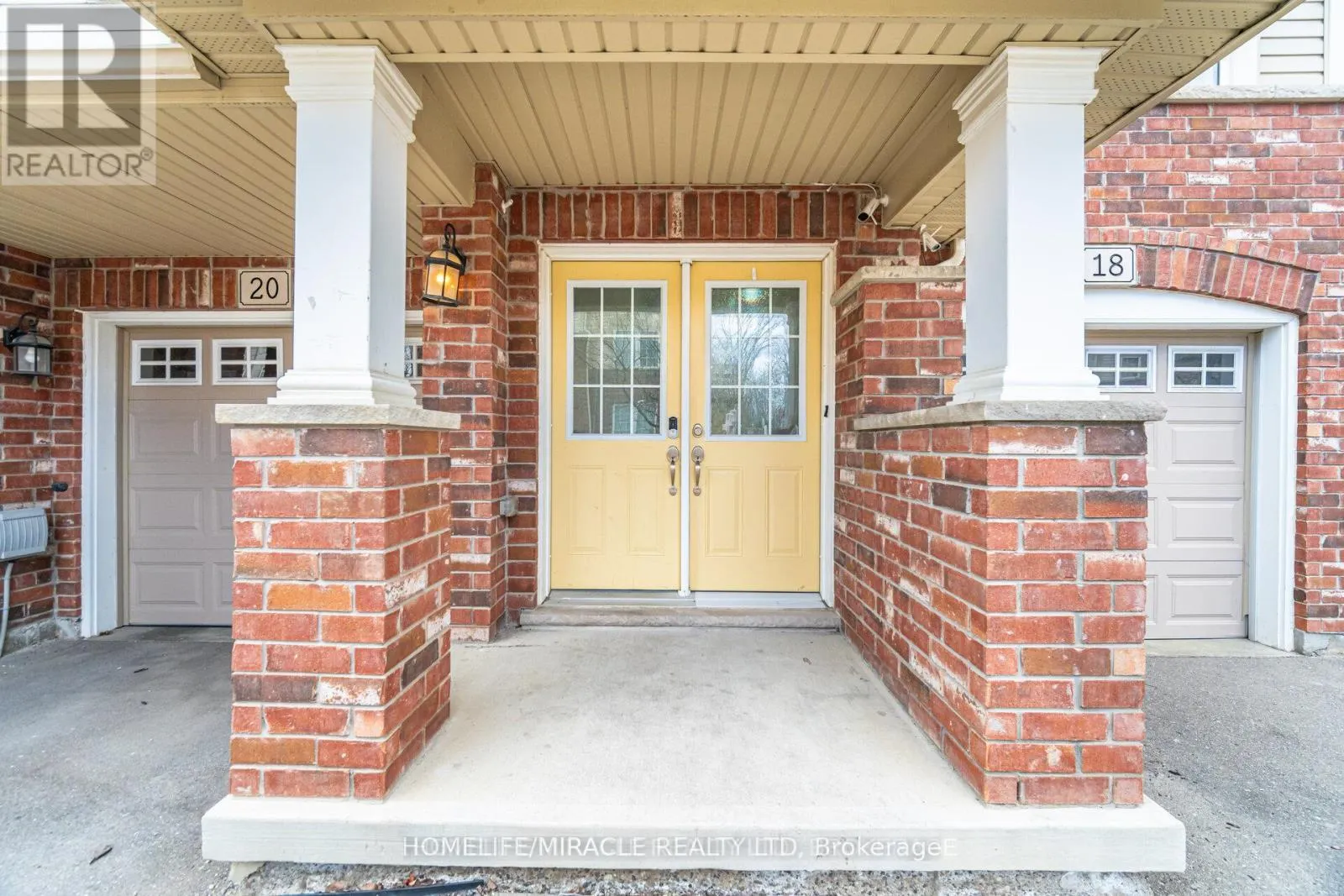 18 KENRIDGE TERRACE
