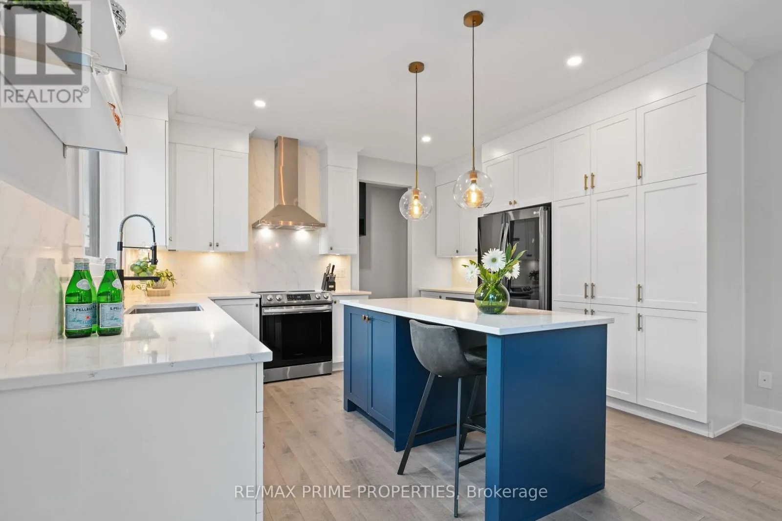 148 AUBRAIS CRESCENT