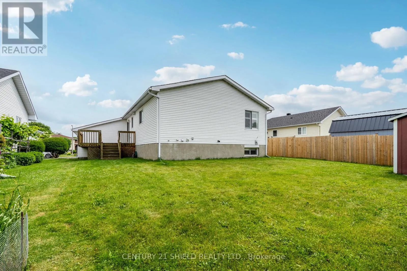 1861 BELVEDERE CRESCENT