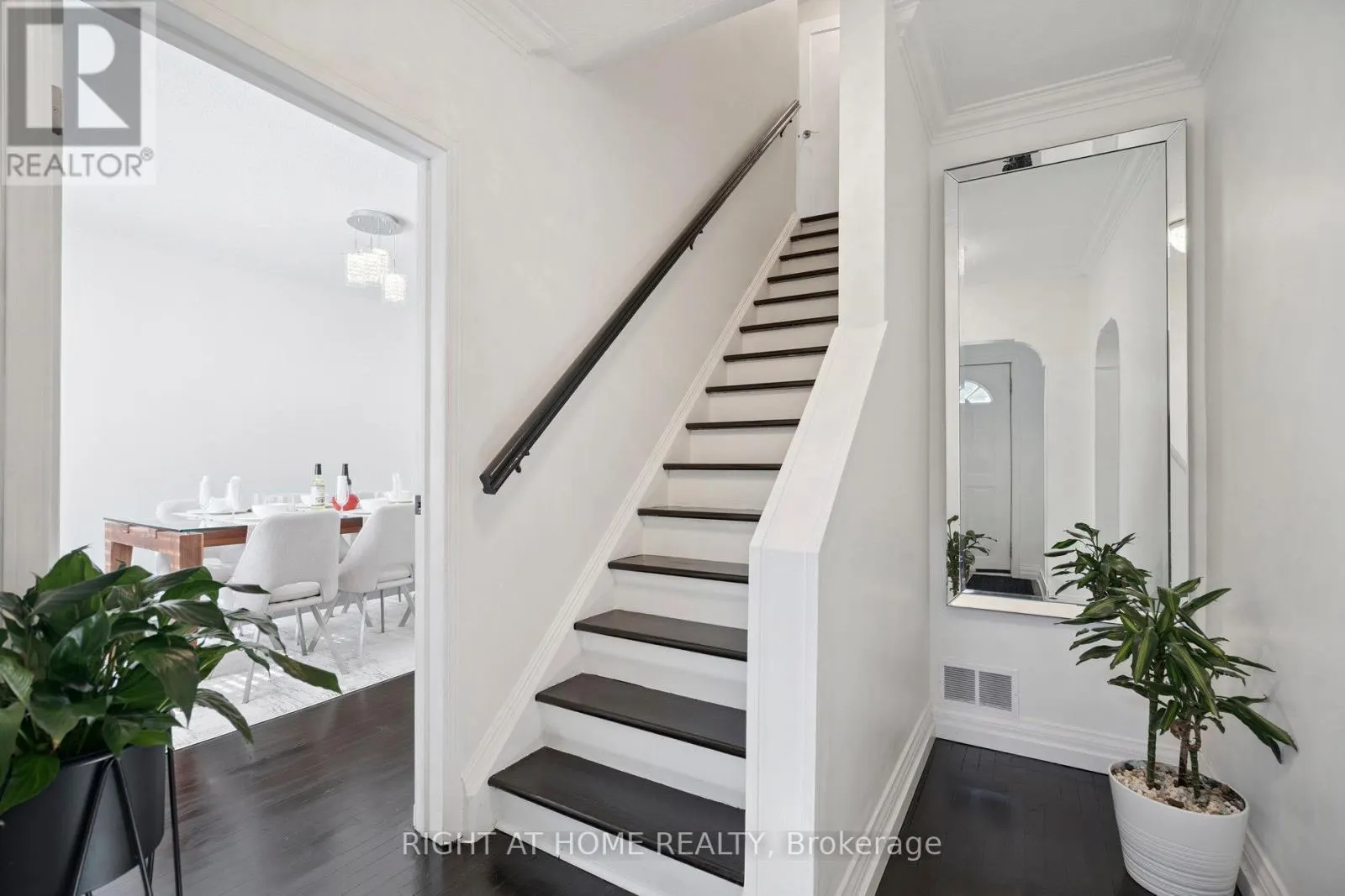 105 GLENRIDGE AVENUE