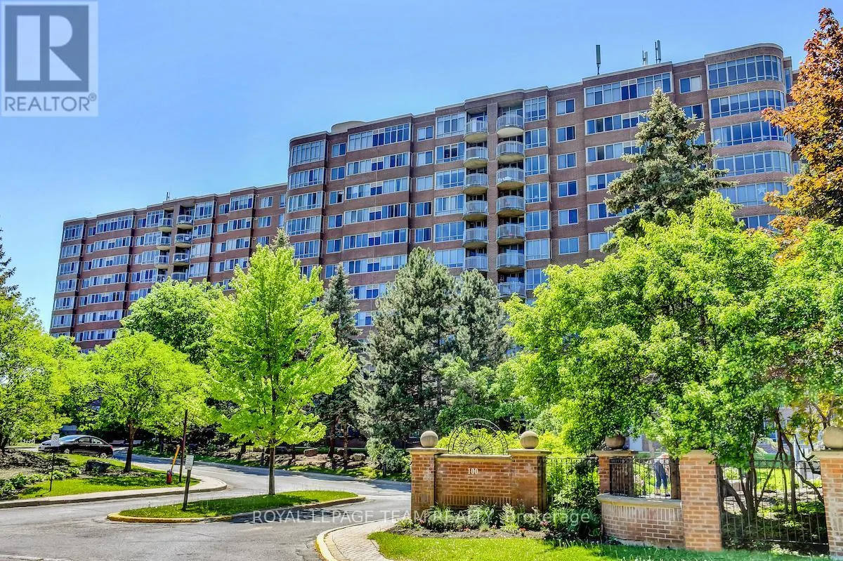 1116 - 100 GRANT CARMAN DRIVE