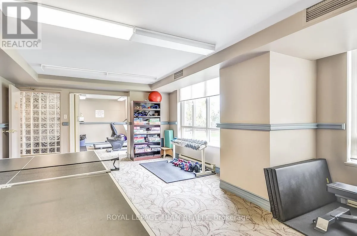 1116 - 100 GRANT CARMAN DRIVE