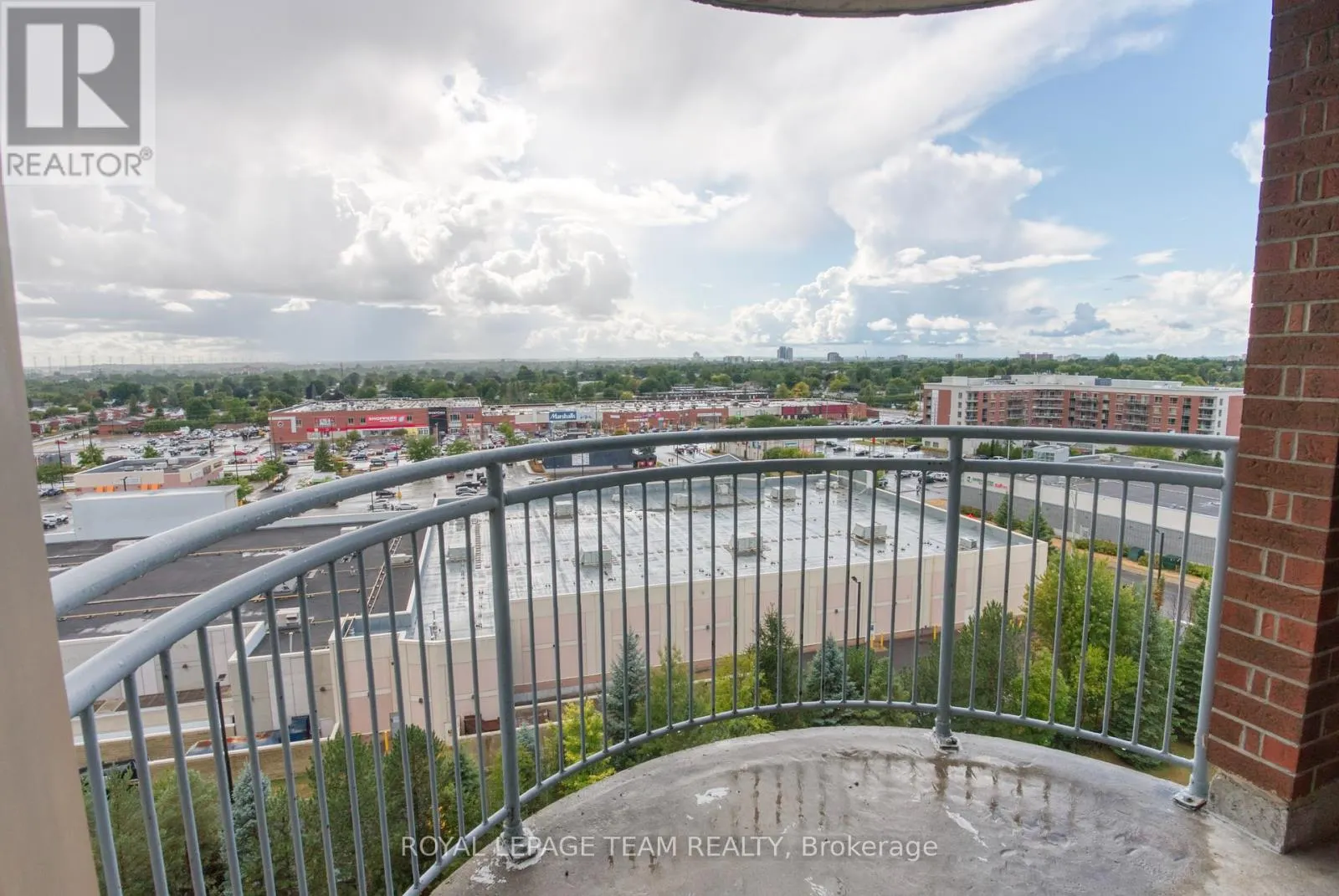 1116 - 100 GRANT CARMAN DRIVE
