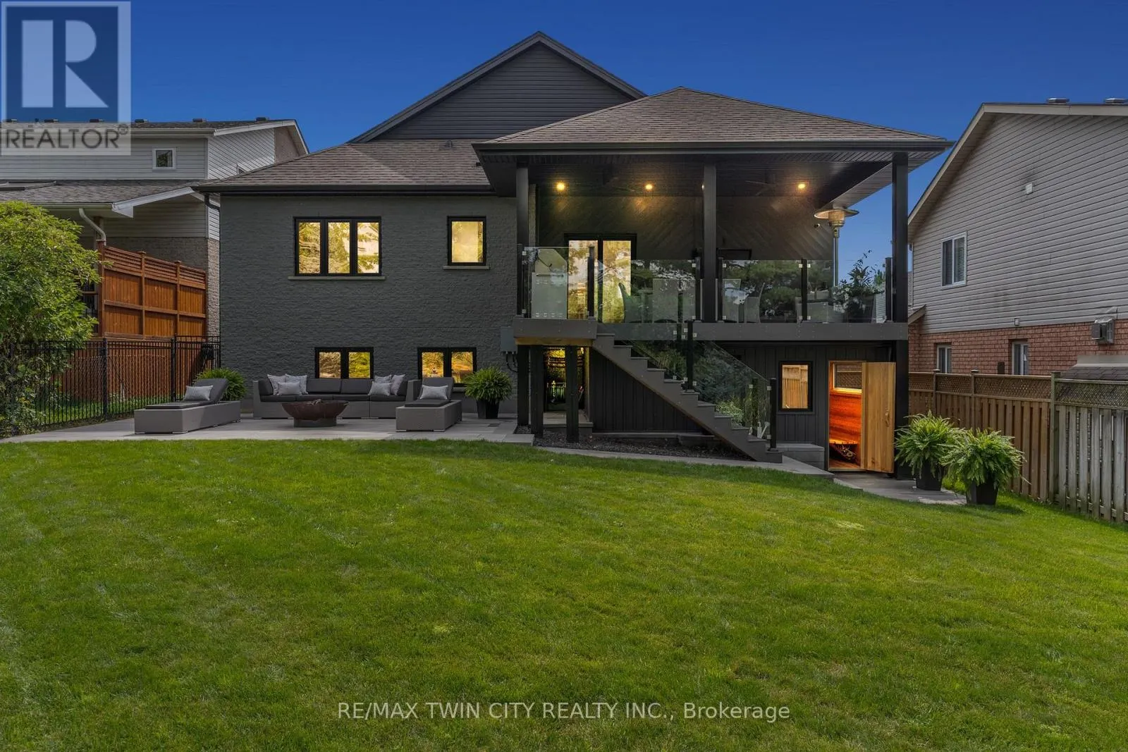 34 WOODCREST COURT