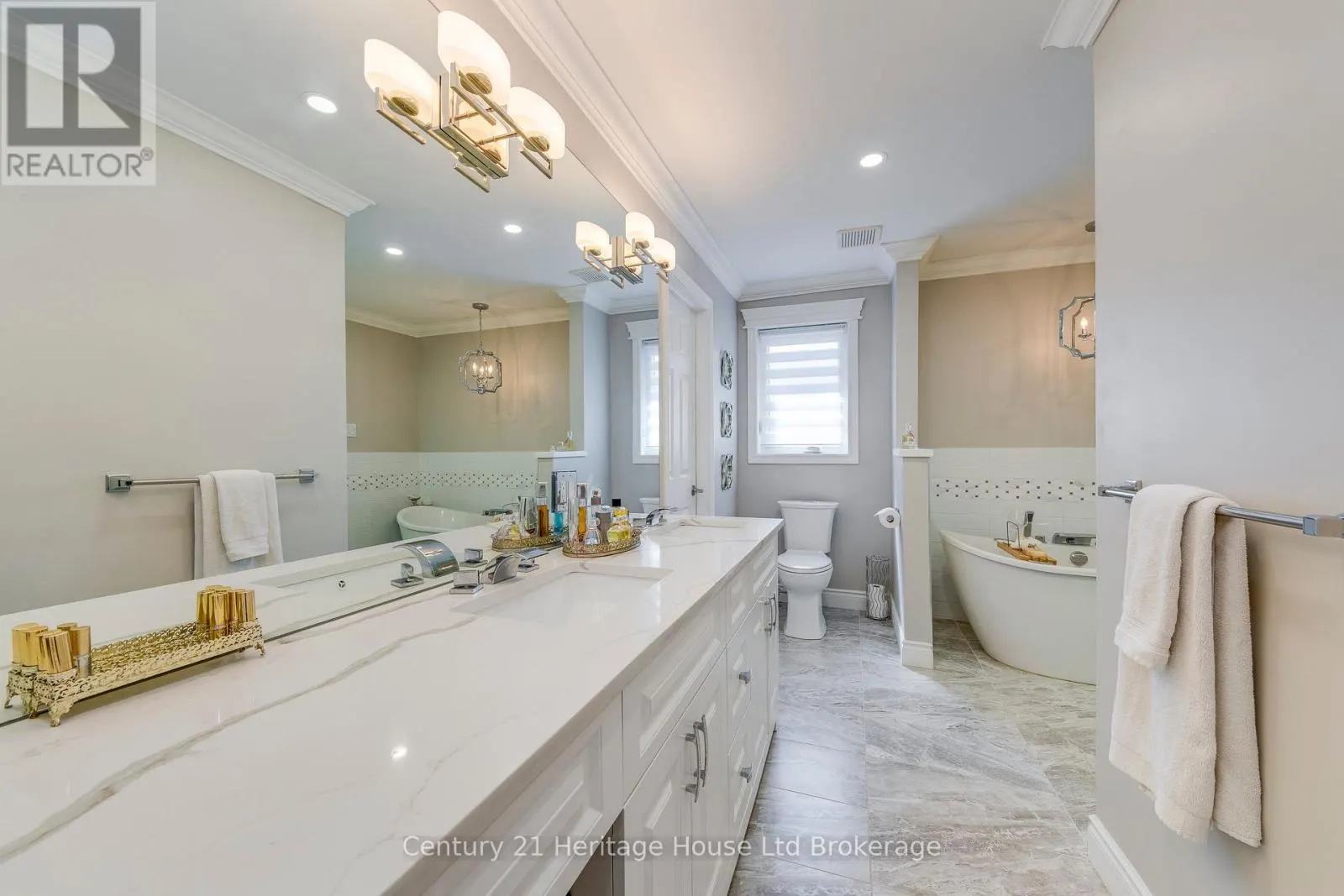 206 FIDDLERS GREEN ROAD