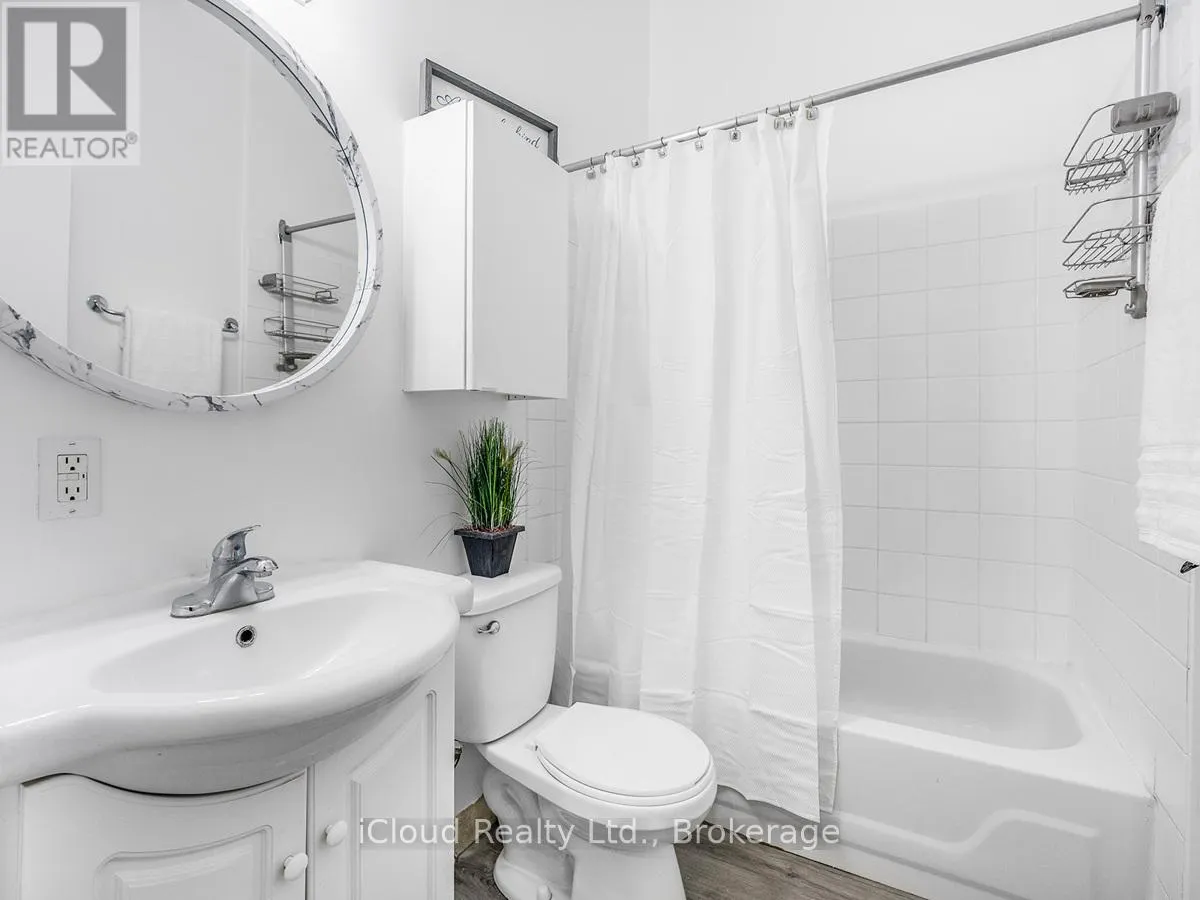 UNIT 2 - 1308 KING STREET E