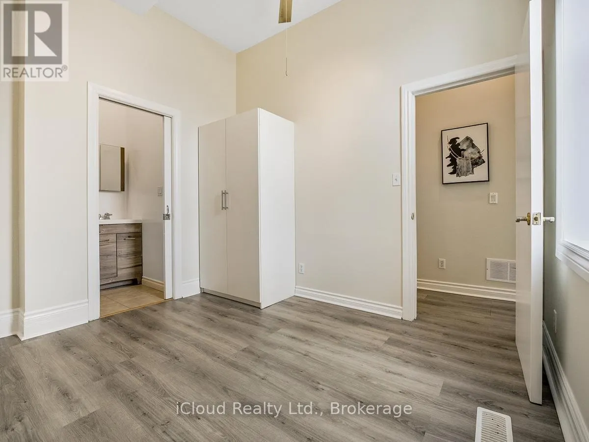UNIT 2 - 1308 KING STREET E