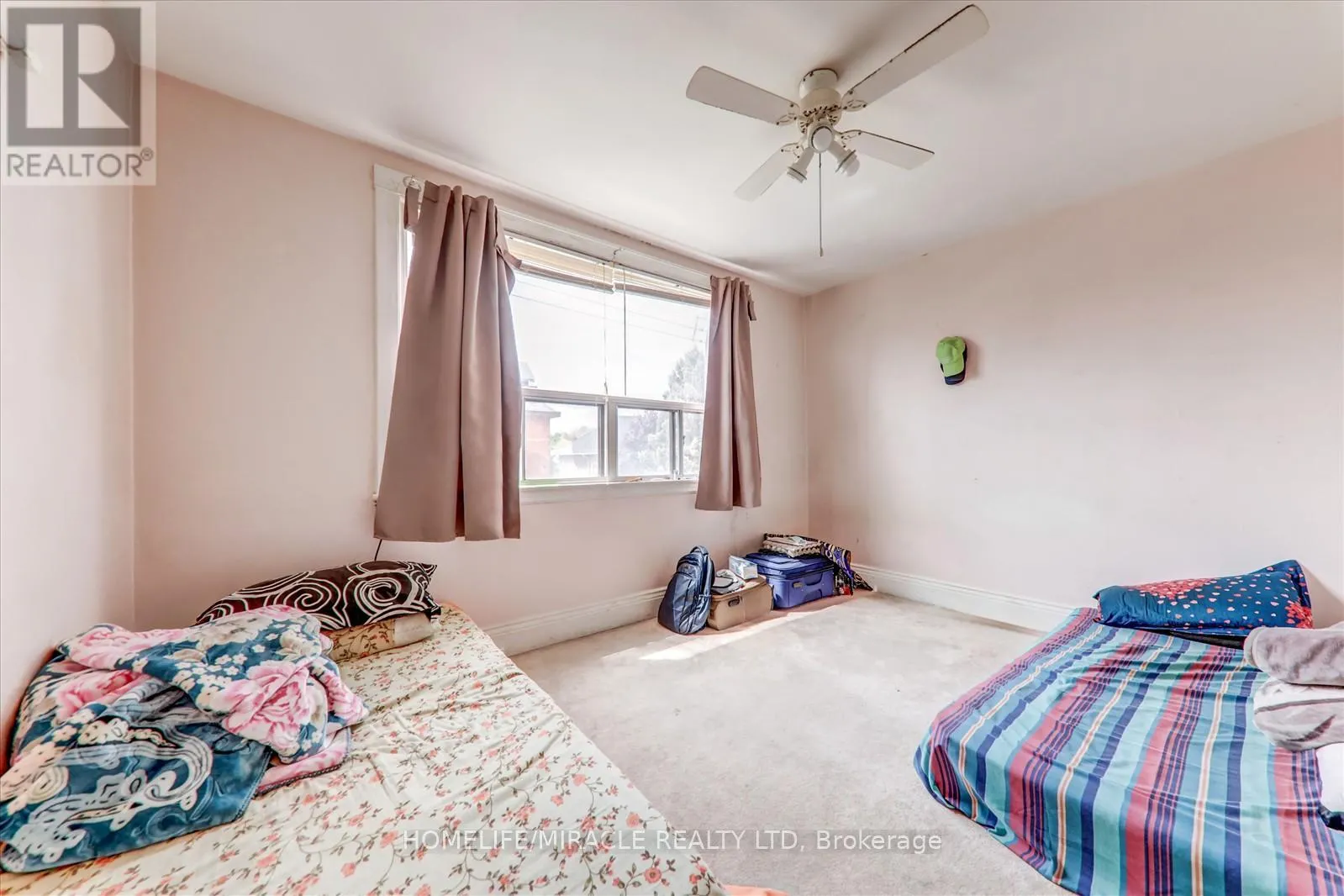 10 ST MATTHEWS AVENUE