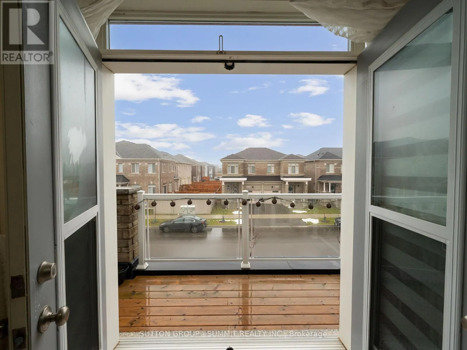 12 GREAT FALLS BOULEVARD