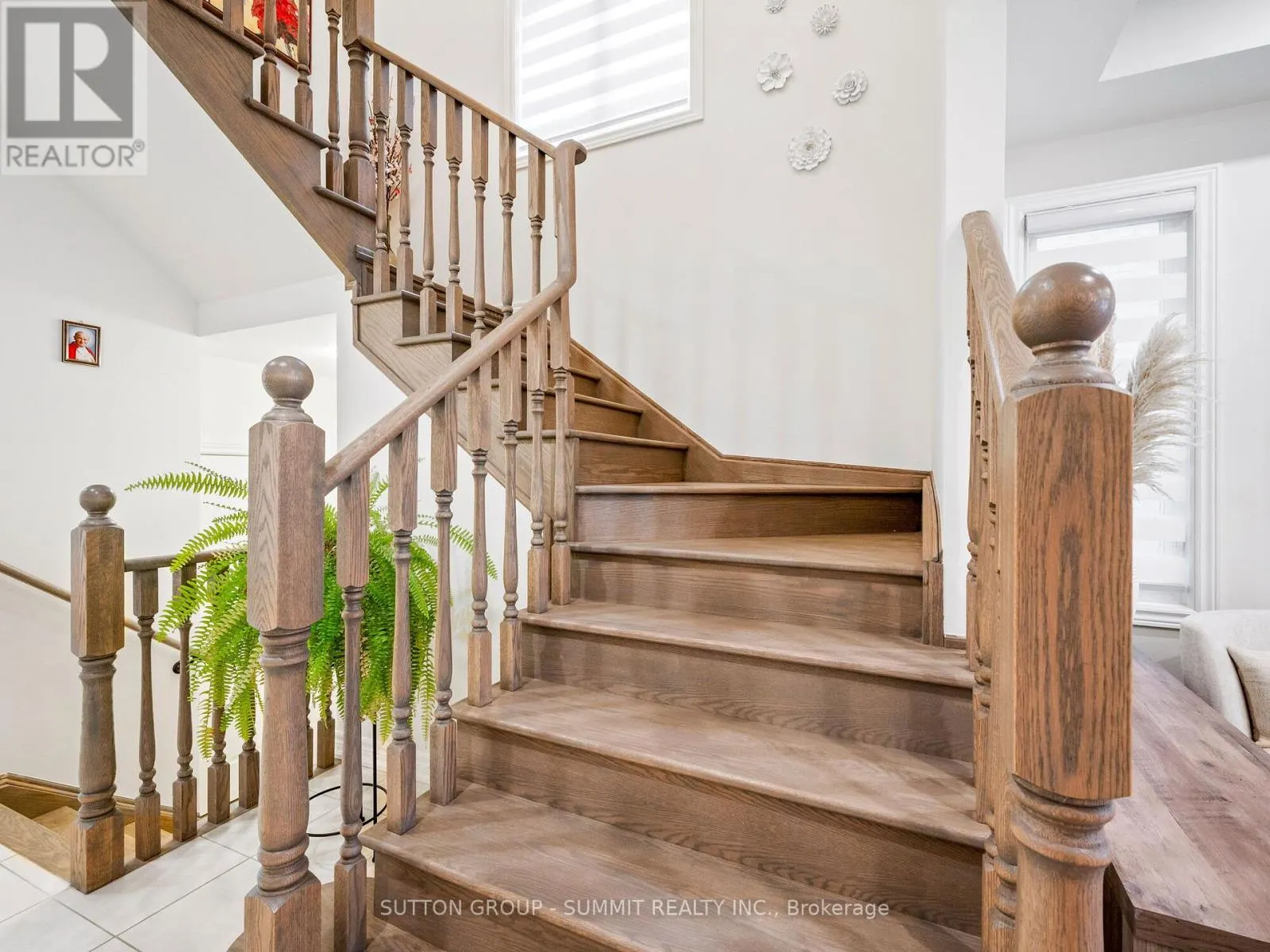 12 GREAT FALLS BOULEVARD